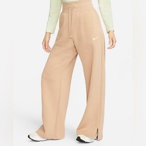 Nike Phoenix high waisted sweatpants